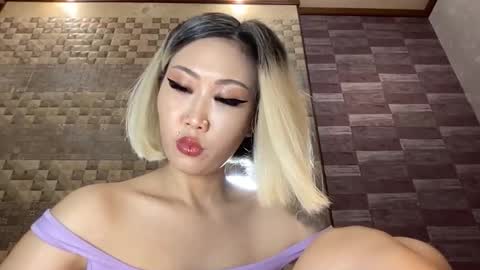 Akemi online show from October 12, 7:16 pm