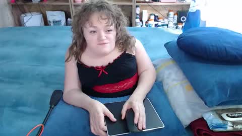 Snapshot of akindmodel chatting on September 20, 3:49 am Natalie online show from September 20, 3:49 am