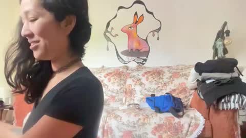 Akira Skye online show from January 8, 3:27 pm