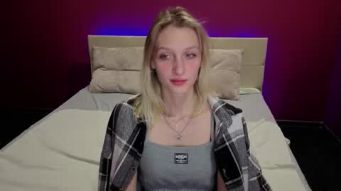 akiro_kim online show from February 4, 2:47 am