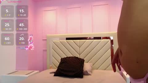  A L A H I A  online show from September 17, 12:36 pm