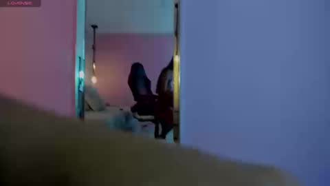  A L A H I A  online show from September 8, 7:46 pm