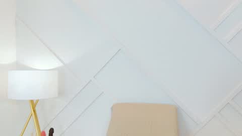alaia_colins online show from June 25, 5:12 am