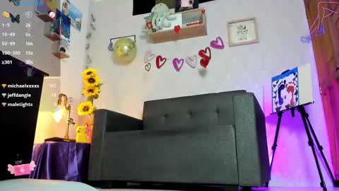 Alaia online show from February 25, 11:25 pm