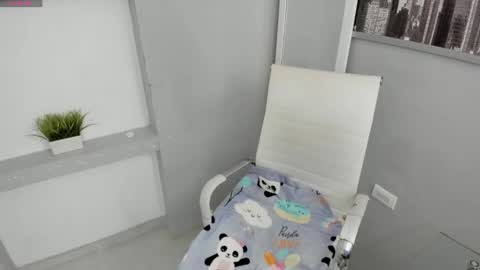 alaia_soto online show from March 9, 1:46 am