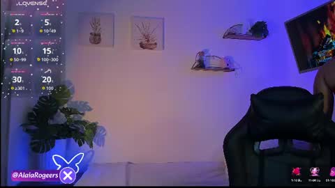   online show from July 25, 11:50 am