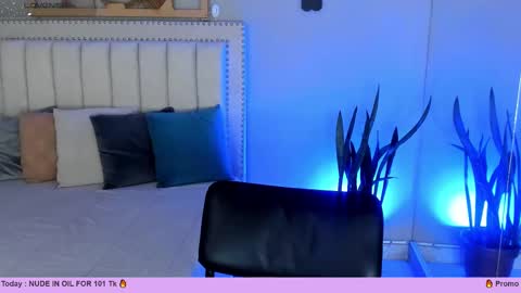 Snapshot of alaiasmile_ chatting on February 21, 7:32 pm online show from February 21, 7:32 pm