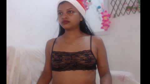 Working hours  pm to  am every day online show from December 21, 1:26 am