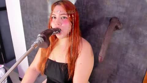 Alana online show from February 18, 11:42 am