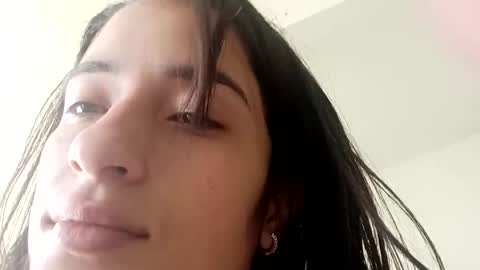 isabella online show from December 1, 2:20 pm