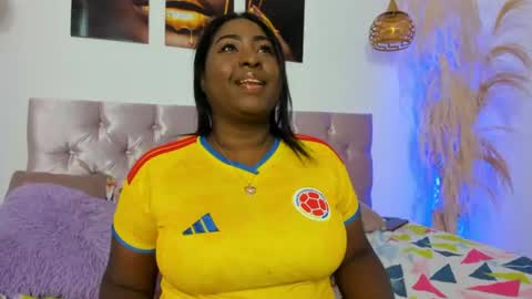 alana_vega69 online show from June 11, 12:46 pm