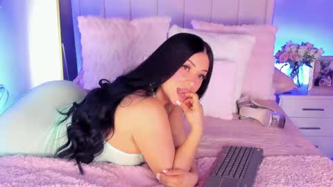 ALANA online show from July 28, 3:21 pm