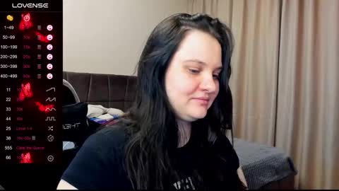 Julia online show from October 31, 3:27 pm