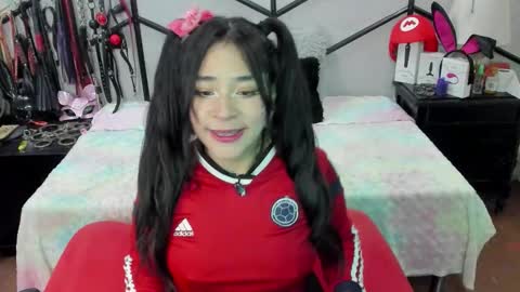 Alana online show from January 16, 7:10 pm