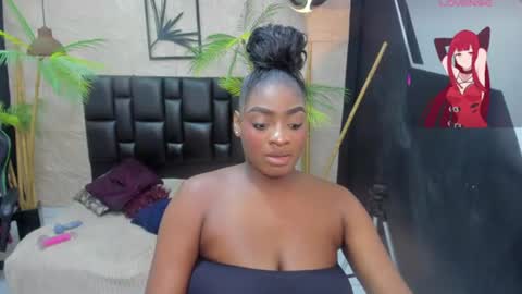 Alanna online show from July 12, 2:18 pm