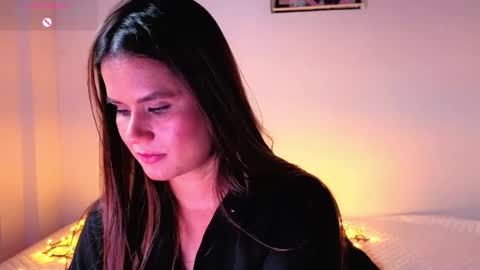 alba_toro535670 online show from April 15, 7:58 pm