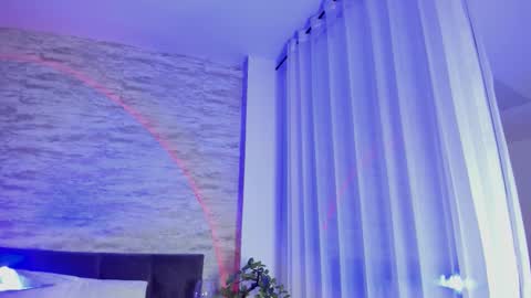 aleec_nyx online show from October 21, 1:48 pm