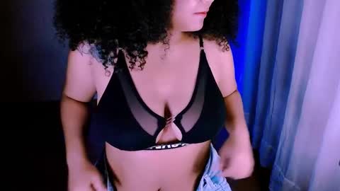 Alejandra  online show from February 13, 1:08 am