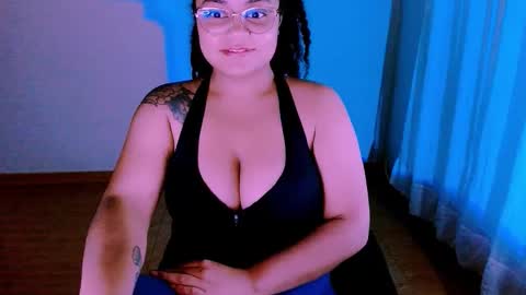 Alejandra  online show from November 11, 12:17 am