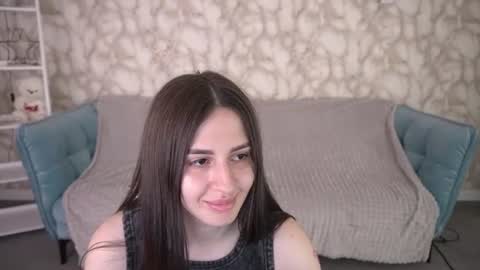 alesiadessmond online show from June 18, 7:08 pm