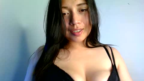 QUEEN OFF MILk  IM BACK  15 NOV online show from June 11, 2:53 am