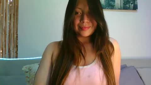 QUEEN OFF MILk  IM BACK  15 NOV online show from December 1, 11:40 pm