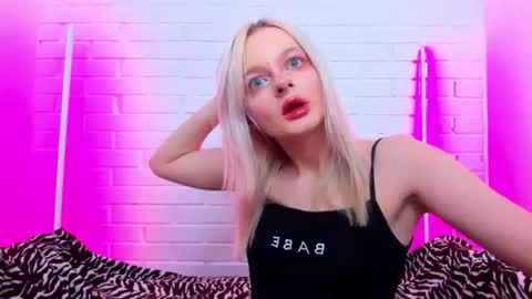 alessakiss online show from June 11, 2:22 am