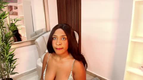 Alejandra  online show from May 21, 12:14 pm