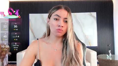 Alessia  Everyday From 0530 to 1430 Col Time online show from October 28, 1:06 pm