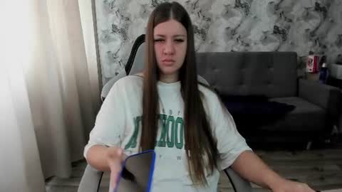 Aletta Oushen online show from July 30, 10:27 am