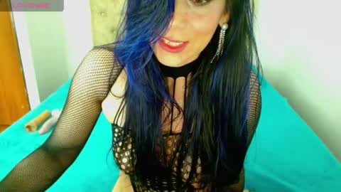 alettallove online show from June 6, 2:34 pm