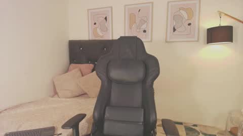 Alexa online show from February 24, 9:52 pm