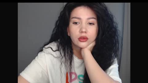 Snapshot of alexa_cruze chatting on October 13, 3:25 pm Alexa online show from October 13, 3:25 pm