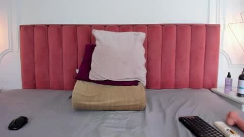 Alexa  online show from April 10, 4:02 pm