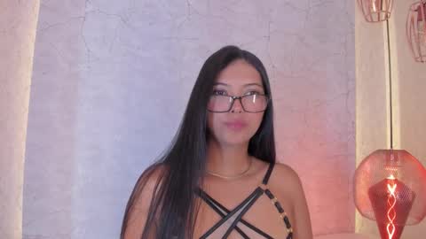 Alexa Millers online show from November 19, 5:07 am