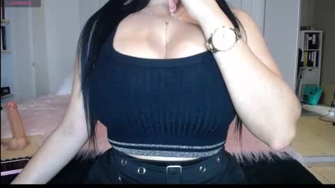 Snapshot of alexa_moreti chatting on September 28, 12:21 pm alexa_moreti online show from September 28, 12:21 pm