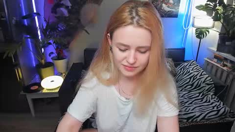 alexa_pirs online show from December 4, 9:26 pm