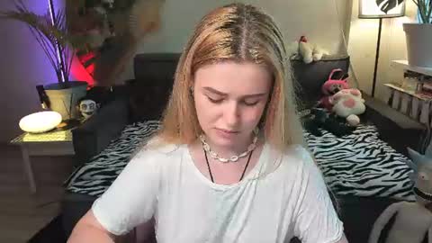 alexa_pirs online show from June 17, 4:08 pm