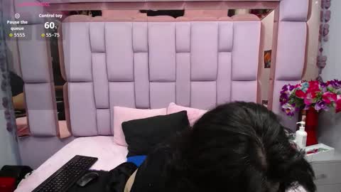 alexa sanz online show from January 15, 9:10 pm