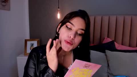 Snapshot of alexa_thaylor_ chatting on February 10, 2:59 pm Alexa Thaylor online show from February 10, 2:59 pm