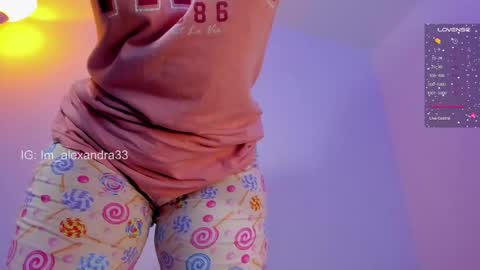 Snapshot of alexa_will chatting on February 10, 6:53 am alexa_will online show from February 10, 6:53 am