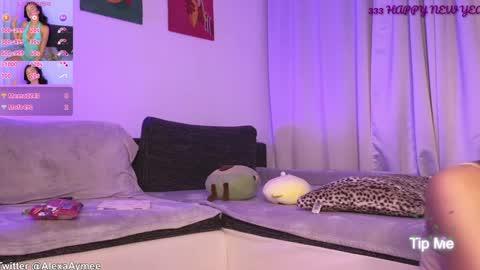 Snapshot of alexaaimee chatting on January 2, 4:30 am Alexa online show from January 2, 4:30 am
