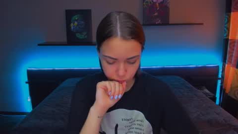 angel online show from March 4, 3:22 am