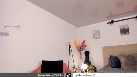 Alexandra Rodriguez online show from January 22, 10:06 pm