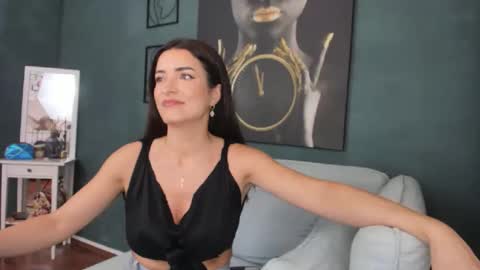 AlexaNikole online show from May 7, 9:24 am
