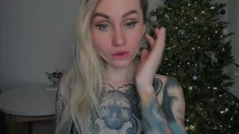 Snapshot of alexarush chatting on January 4, 7:13 pm alexarush online show from January 4, 7:13 pm