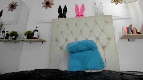 Snapshot of alexasmith__23 chatting on January 5, 4:16 pm Alexa Smith online show from January 5, 4:16 pm