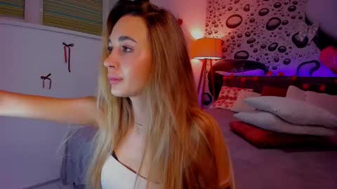 AlexaWilds online show from February 8, 3:38 pm