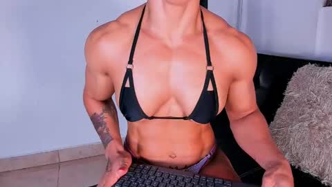 alexiafit online show from June 9, 1:10 pm