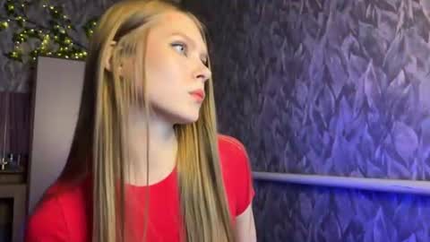 Alexia online show from June 17, 9:21 am